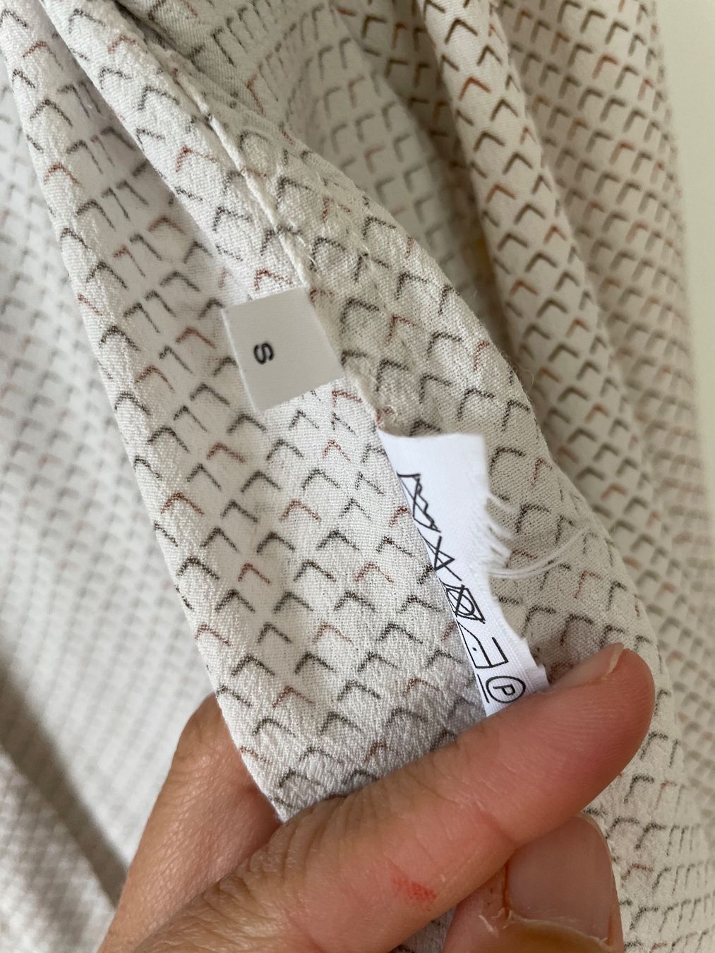 Closed Camicette: CLOSED Damen-Bluse Gr. S  / Allover-Print – Usato da Neukirch an der Thur venduto da bee88 2