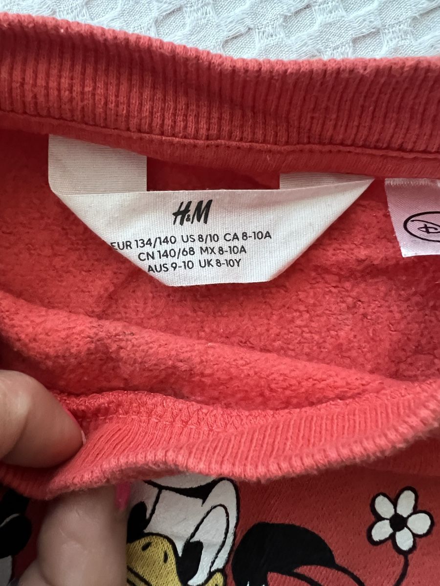 H&M Maglioni & Felpe: H&M MICKEY MOUSE PULLOVER 134/140 – Usato da Basel venduto da theo-g77 2