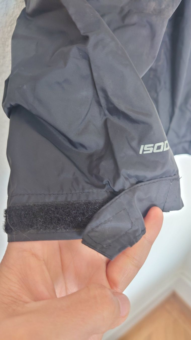 Pantaloni: Pantalon imperméable Mountain Warehouse 3-4 ans – Usato da Vevey venduto da MAMA-a-Vevey 2
