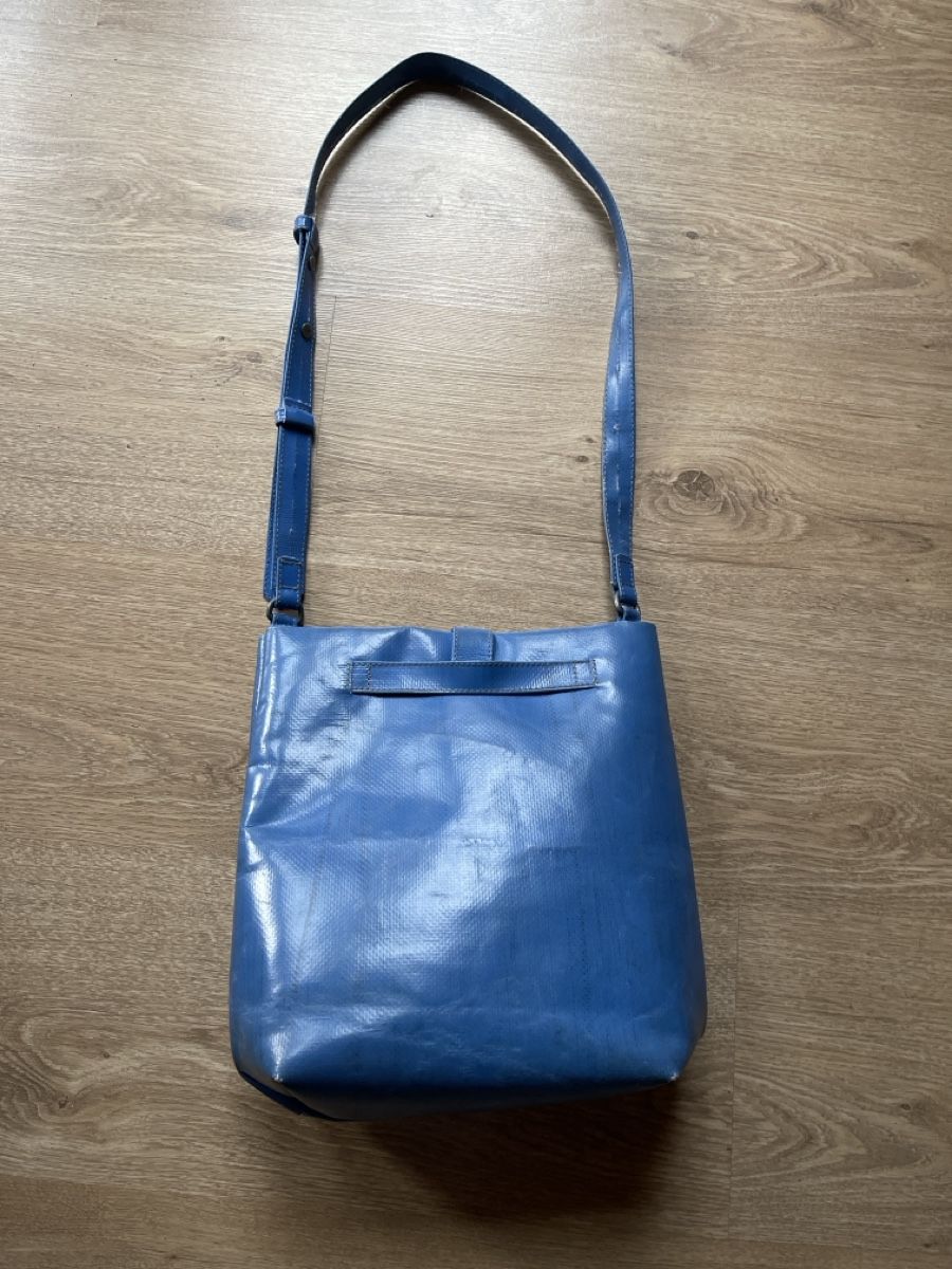 Freitag Borse da donna: Freitag Bird blau – Usato da Flums venduto da Margelchopf02 1