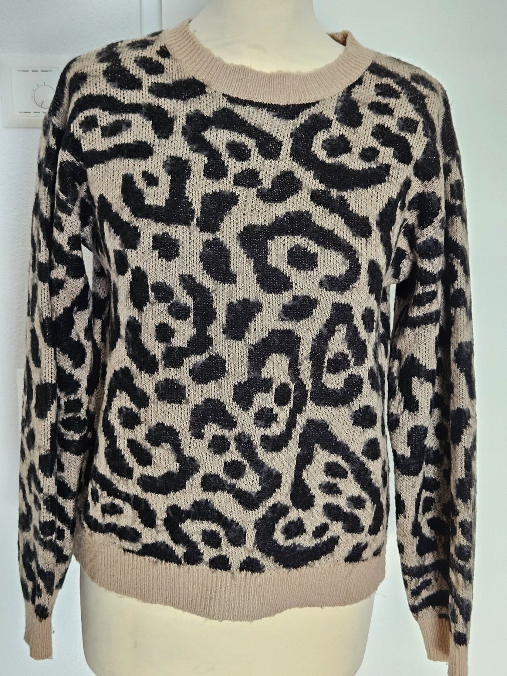 H&M Maglioni & Felpe: MÄDCHEN PULLOVER VON H&M – Nuovo (secondo la descrizione) da Root venduto da LifestyleAccessoires