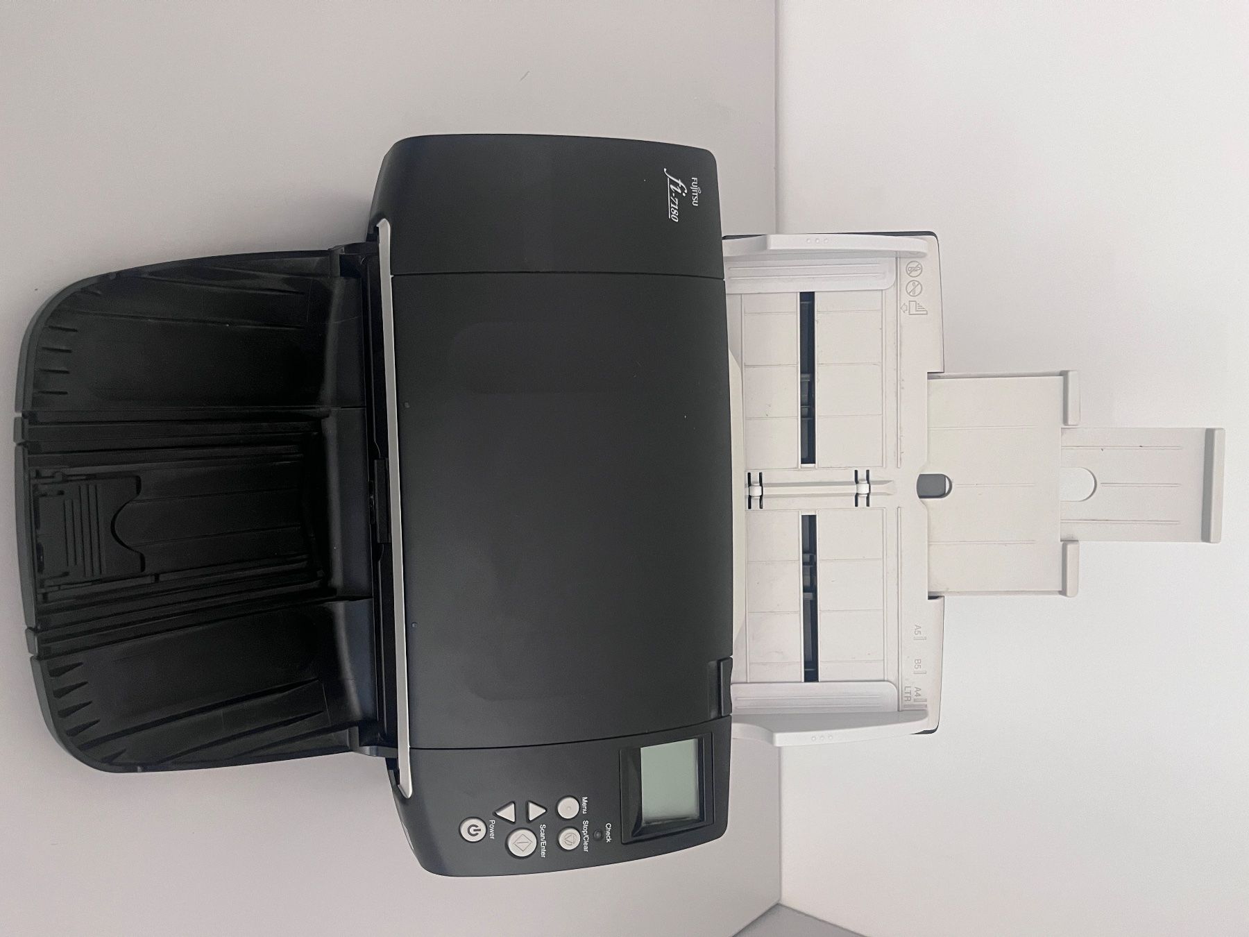 Fujitsu Scanner: Fujitsu fi-7180 – Gebraucht aus Küssnacht am Rigi von its_p5j8 1
