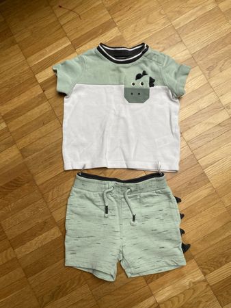 Clothes set C&A size 74