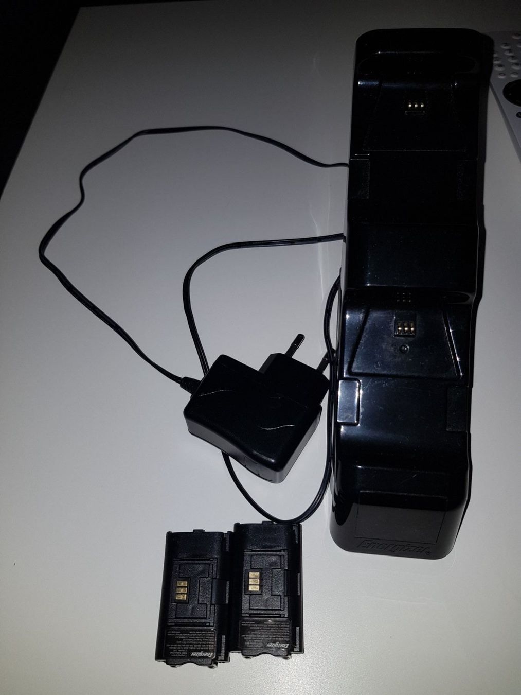 Microsoft Adattatori & Cavi: XBOX Controller Ladestation mit 1 Akku – Usato da Emmenbrücke venduto da prisan_LU