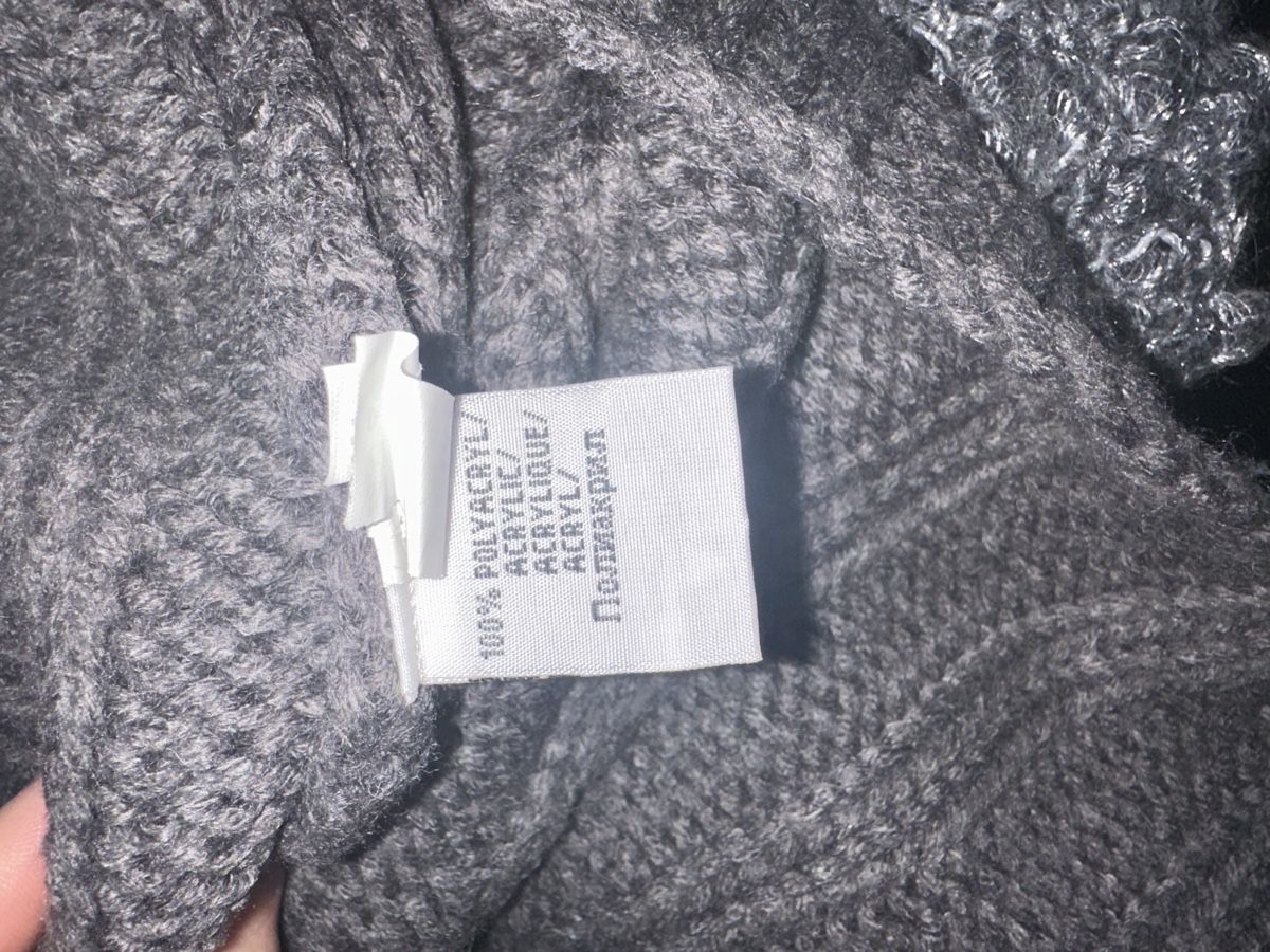 Pulls & Sweat-shirts: Damen Pullover grau, Grösse L – D'occasion à Zug par Hehe 3