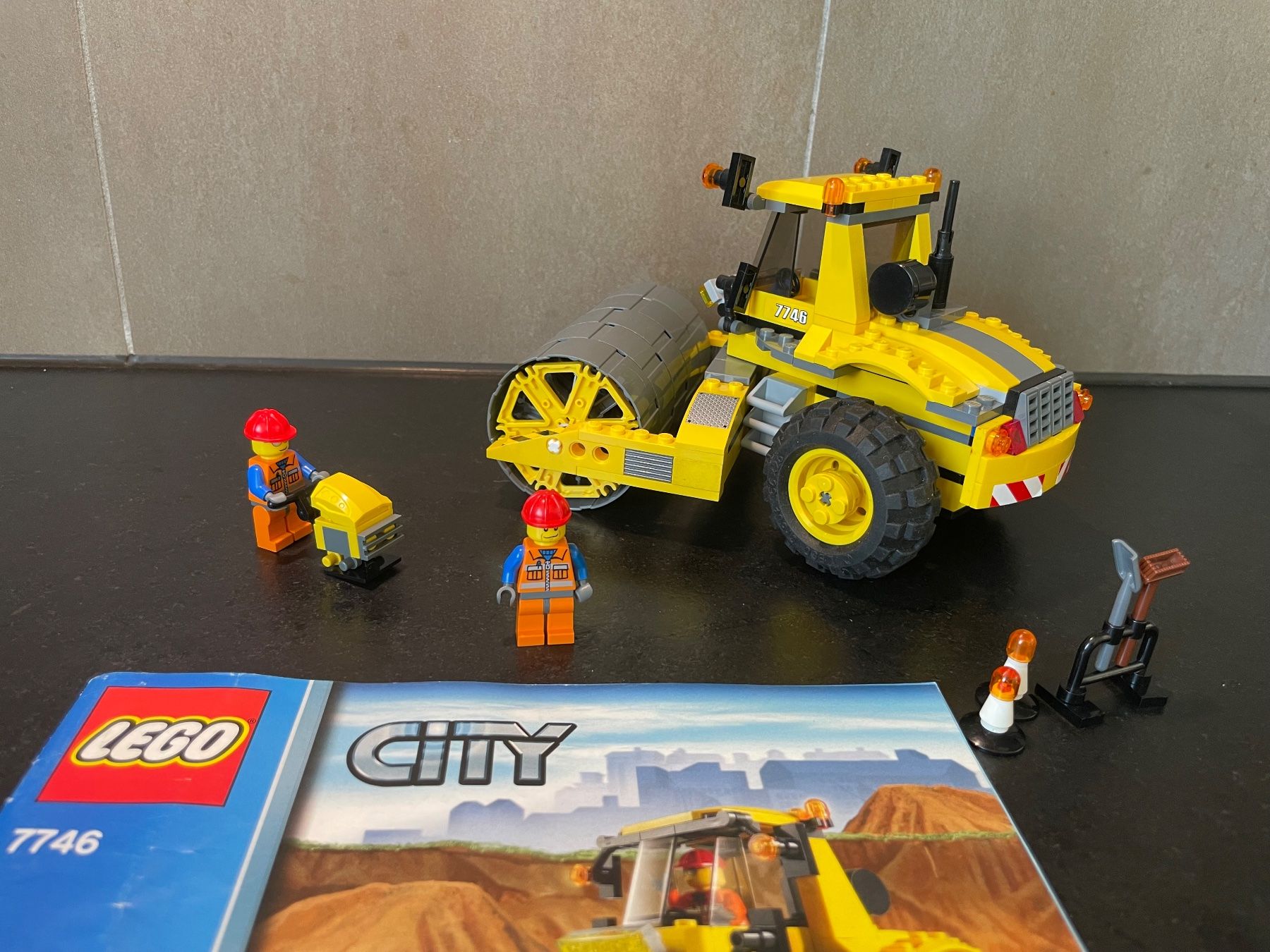 Lego Kit di costruzioni: Lego 7746 Bulldozer – Usato da Giebenach venduto da Flaz78 1