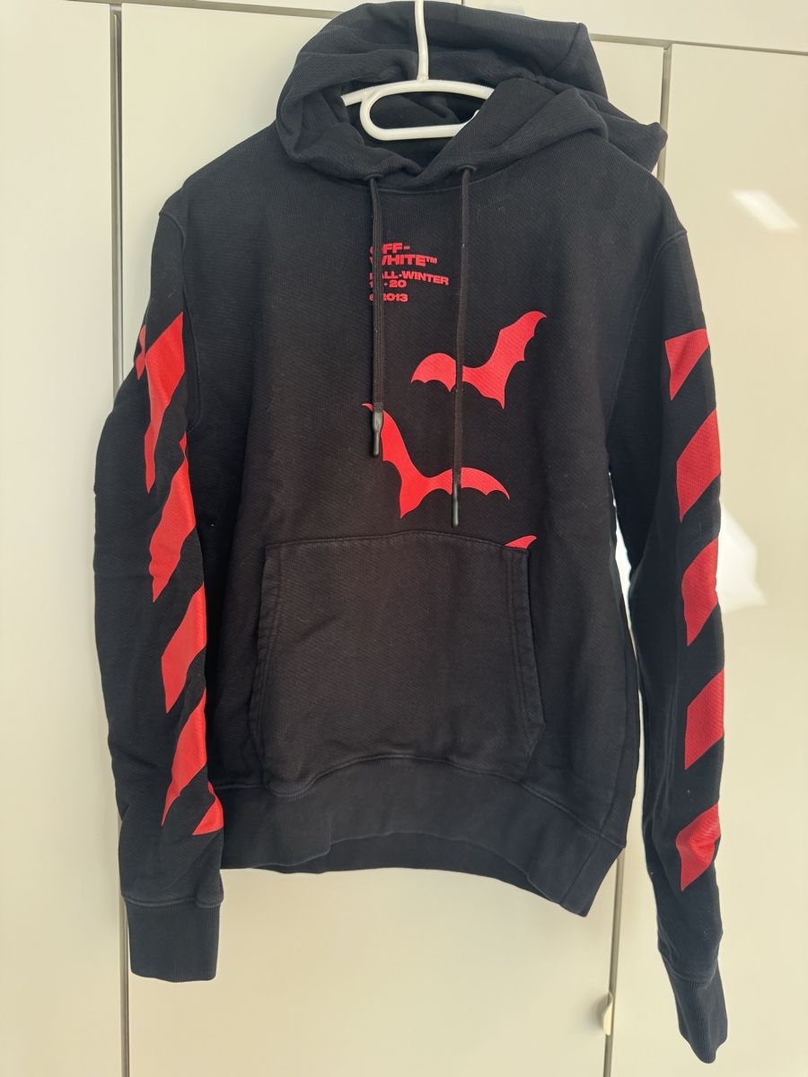Off-White Maglioni & Felpe: Off-White Hoodie, Grösse S – Usato da zürich venduto da Bailey17 7