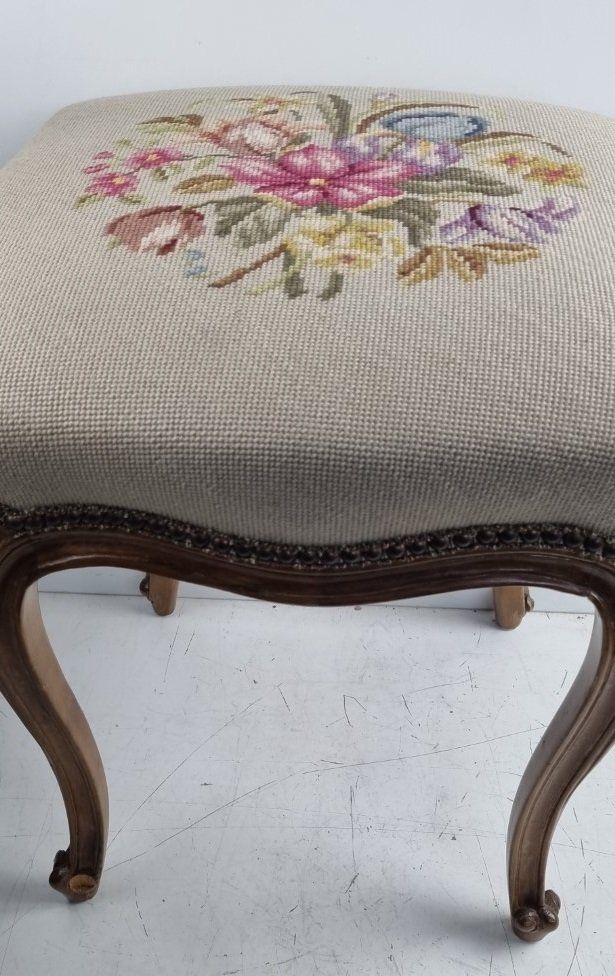Sgabelli: Polsterhocker mit Goblin Bezug Louis XIV – Usato da Flums venduto da Flumsantik 3