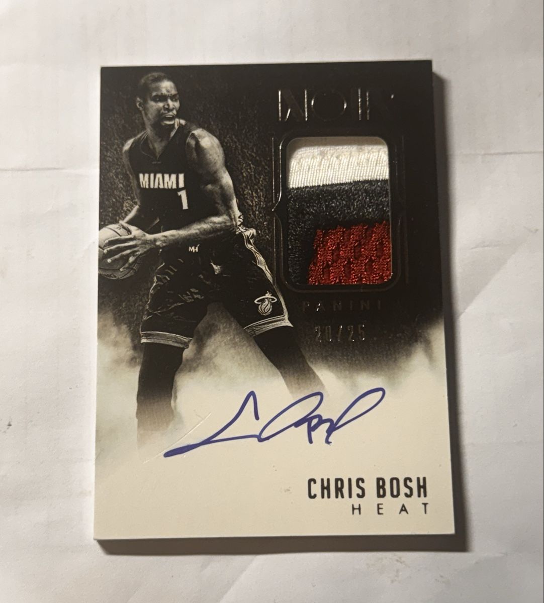 Panini Carte collezionabili: 2014-15 Panini Noir Chris Bosh Game Used Worn Patch Auto /25 – Nuovo (secondo la descrizione) da Baar venduto da sp7ni