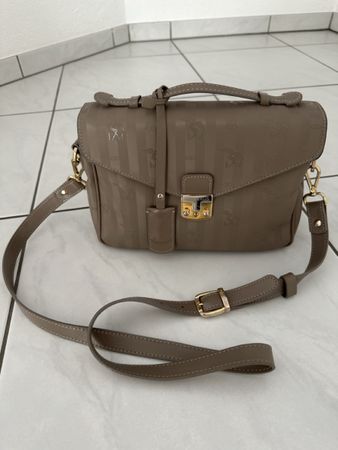 Maison Mollerus MARLY Tasche in der schönen Farbe Taupe