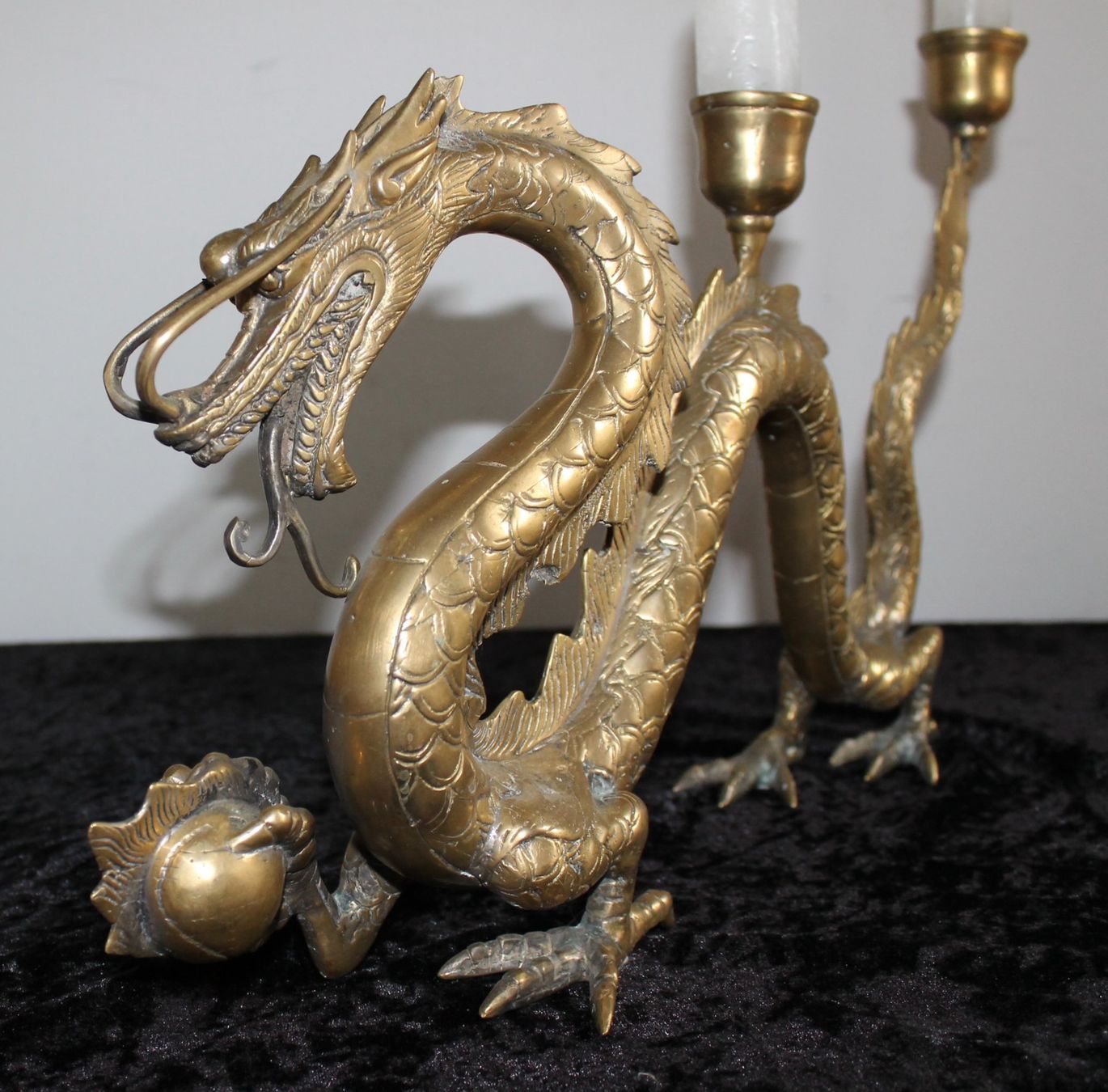 Statuette: WUNDERSCHÖNER MESSING-DRACHE (KERZENSTÄNDER) – Usato da Kirchlindach venduto da hekilida 2