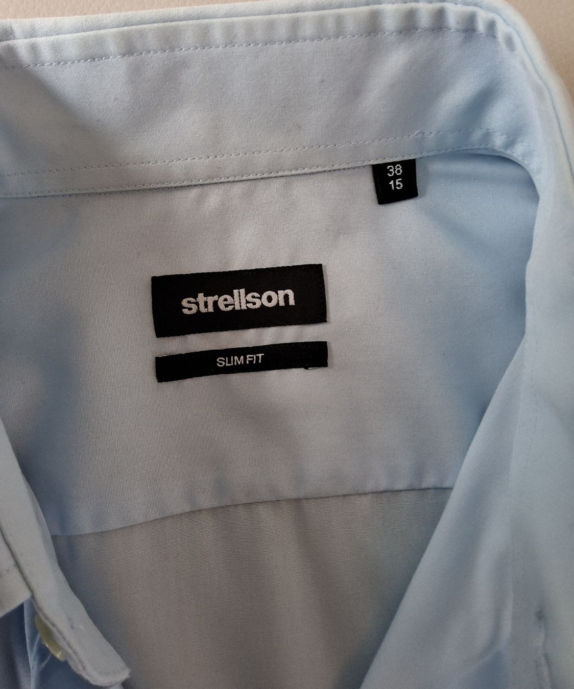 Strellson Hemden: Herrenhemd Strellson Slim Fit hellblau Grösse 38 – Gebraucht aus Winterthur von Friedward 2