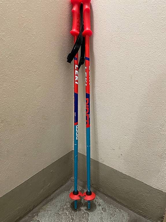 Bastoncini da sci: Batons de ski enfant, taille 75 – Usato da Murten venduto da danielmoret 2