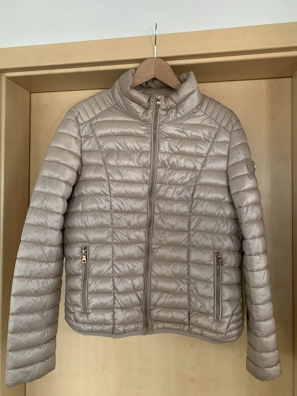 Giacche: Damenjacke beige Gr.42 – Usato da Azmoos venduto da Verwir64