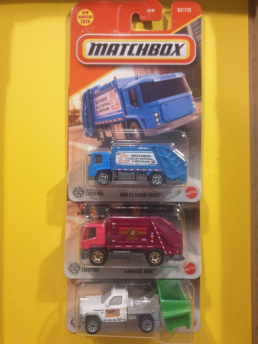 Matchbox Modellini d'auto: 3 x Matchbox GARBAGE TRUCKS – Nuovo e nell'imballaggio originale da Oftringen venduto da Rotor