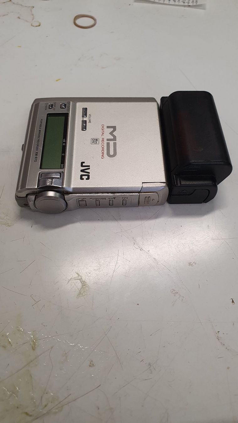 Minidisc: MiniDisc Player – Usato da Herisau venduto da amn123 1
