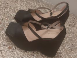 Plateform Sandalen schwarz Grösse 41 NEU