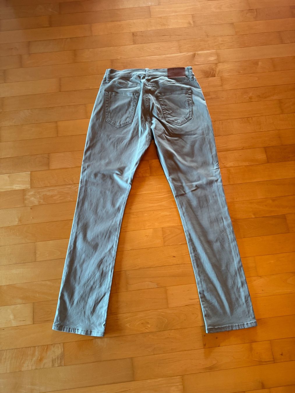 Jeans: Lucky Brand Jeans – Usato da Gümligen venduto da PSK 1