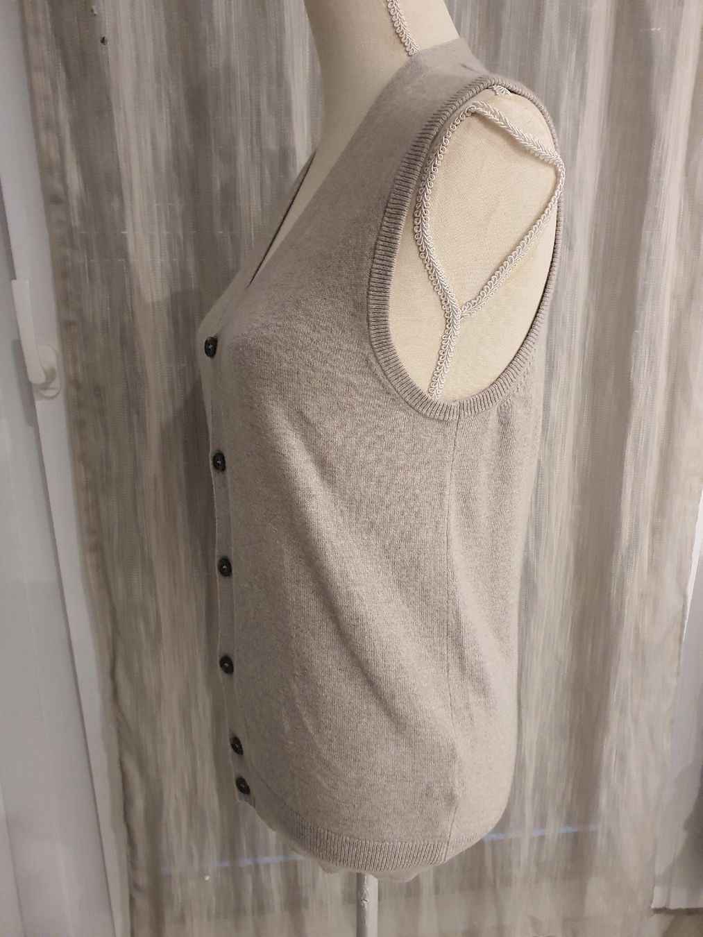 Gilet & Giacche: Weste (Wollmix, beige, Gr. 48) – Usato da Zürich venduto da siljona 3