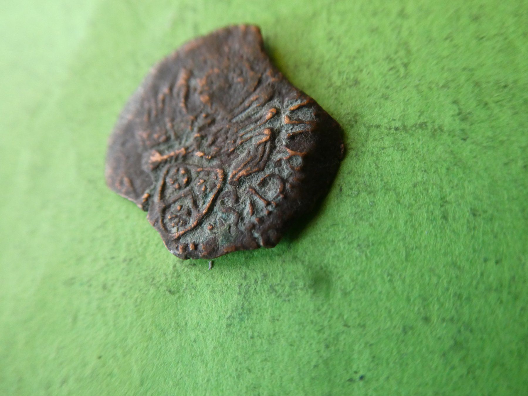 Tutti le monete: uralte   Bronzemünze,  17 mm  1.09   g – Usato da Hinterforst venduto da Rohusri 1