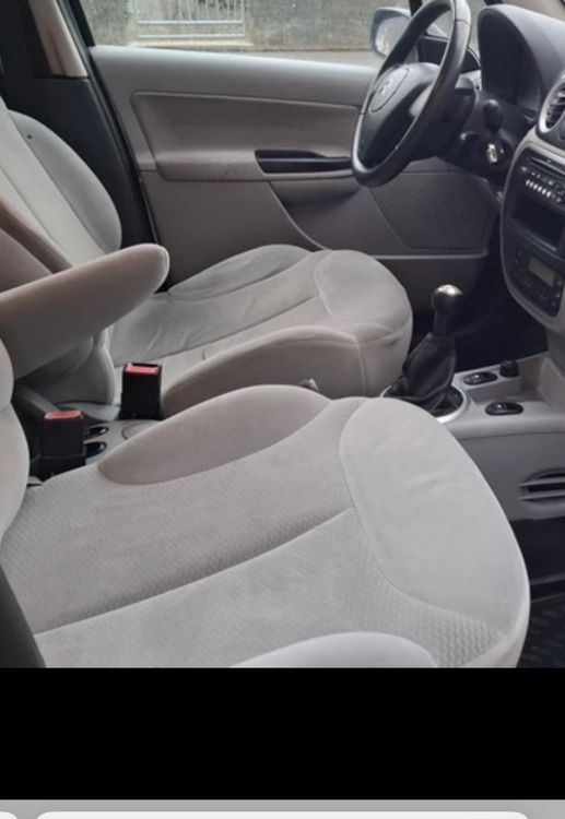 Citroën Automobili: Citroen c3 1.4 i 16V Klima vorhanden  schaltung getriebe – Usato da Rothrist venduto da ToniG71 6