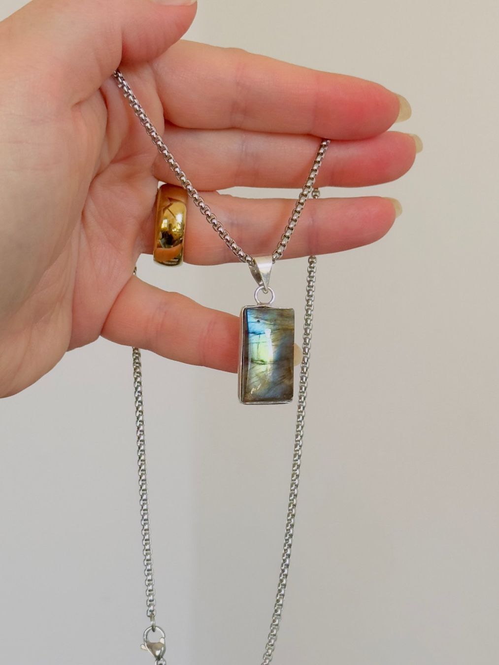 Catenine: Fashionable labradorite necklace – Nuovo e nell'imballaggio originale da Genève venduto da AGBERG 7