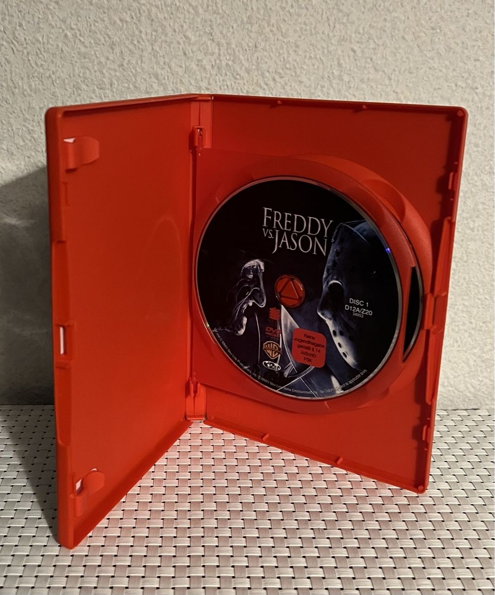 Tutti i DVDs: Freddy vs. Jason (2 Disk Edition) – Usato da Flawil venduto da NiceT 2