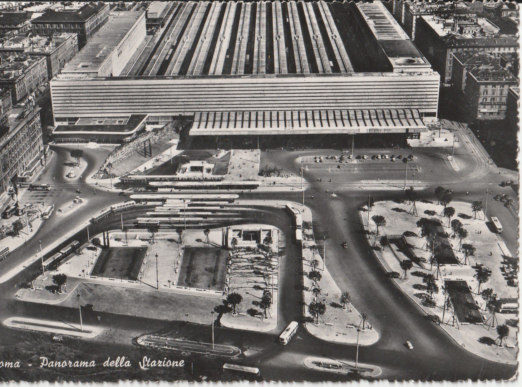 Cartoline postali: Rom Bahnhof – Usato da Lumbrein venduto da made02