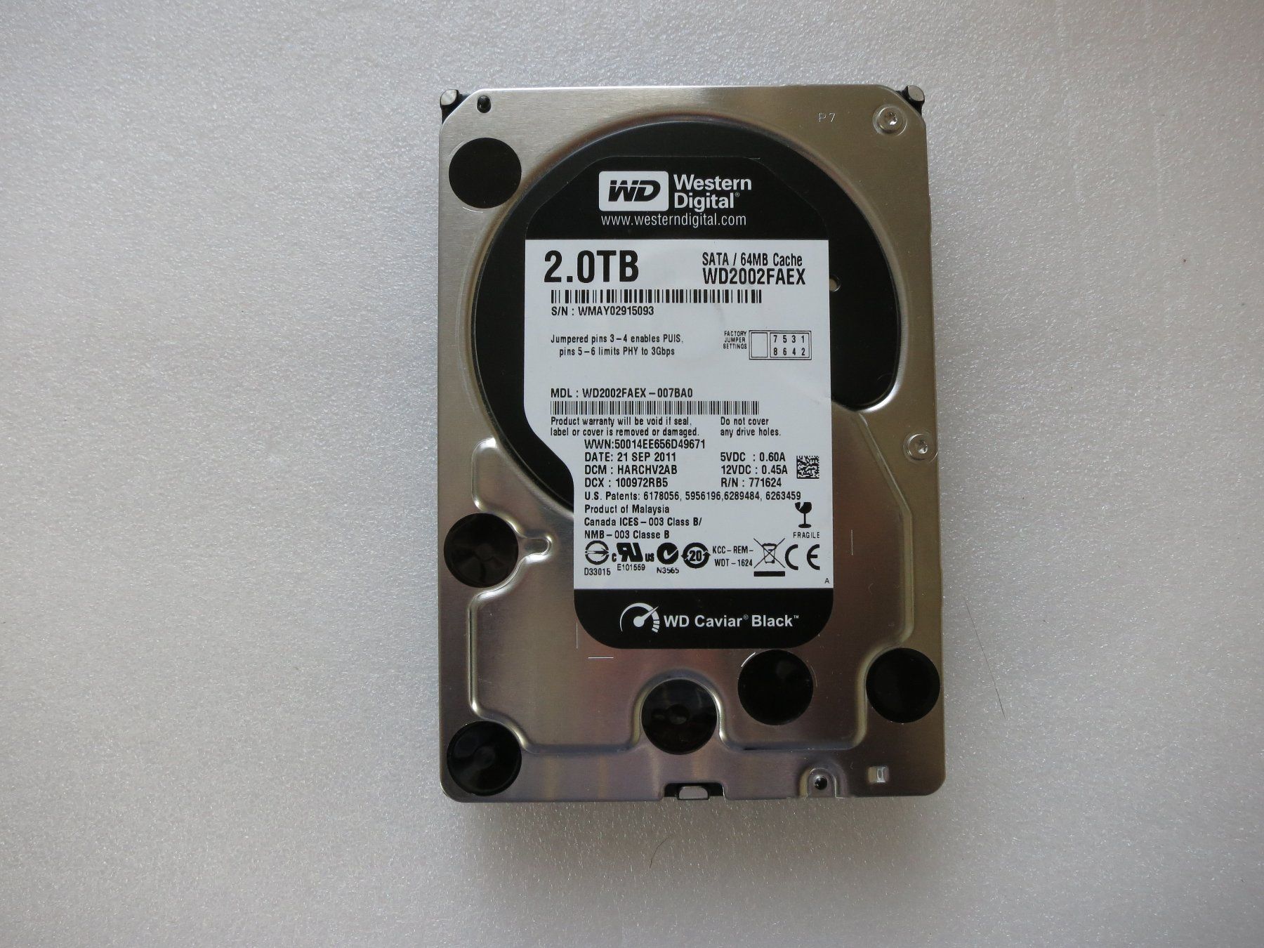 Western Digital Disques durs: Harddisk WD2002FAEX 2TB SATA Performance 9711 std – D'occasion à Neuhausen par Juhui584