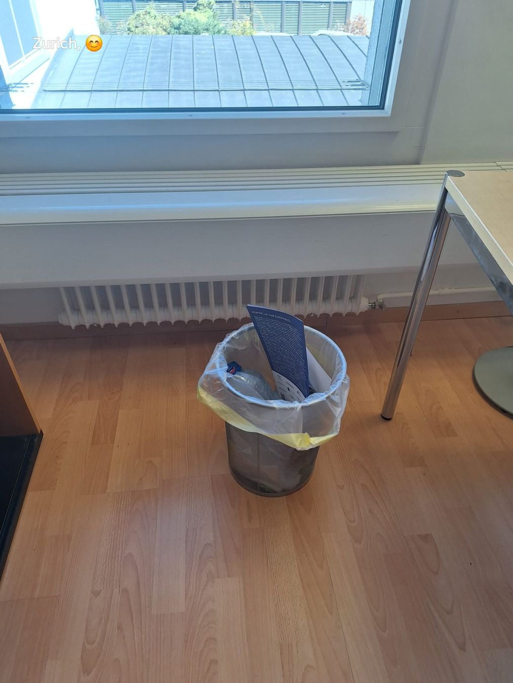 Cestini per rifiuti: Abfallkorb – Usato da Zürich venduto da Roger_Ricardo