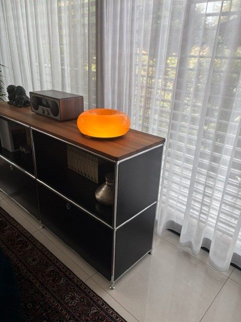 Meubles TV: FLEXCUBE Sideboard mit Nussbaumholzplatte – D'occasion à Grüningen par Elle-Ber 3