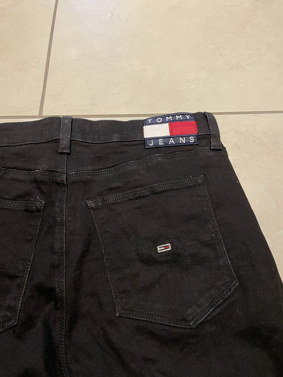 Tommy Hilfiger Jeans: Tommy Hilfiger Jeans – Nuovo (secondo la descrizione) da Lenzburg venduto da jen_thd8 2