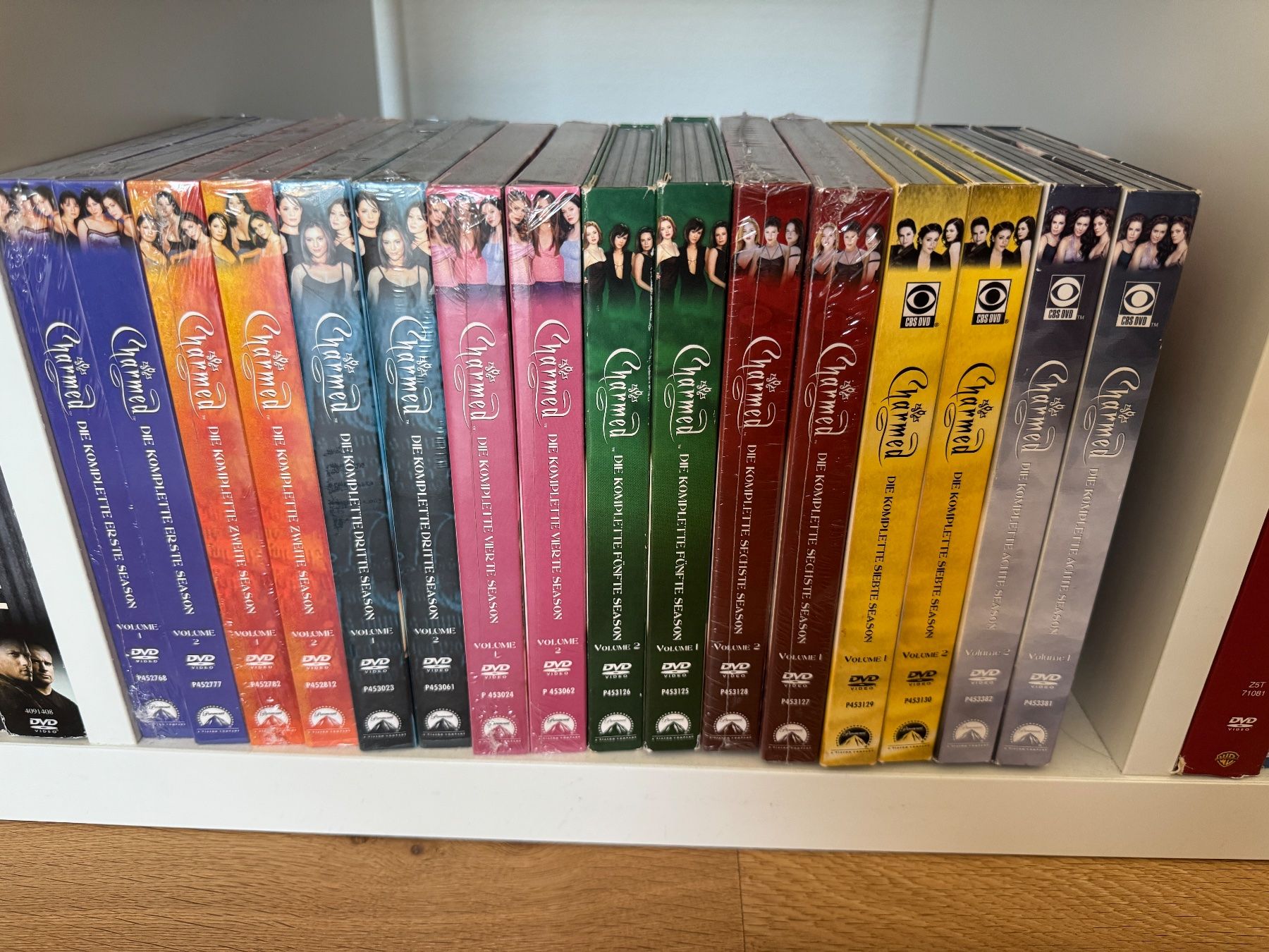 Alle DVDs: Charmed komplette Serie – Gebraucht aus Aadorf von siggiesmallzz 1