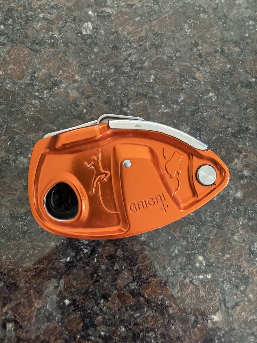 Pareti & prese d'arrampicata: Sicherungsgerät GRIGRI + – Usato da Dietwil venduto da mammut_alpine