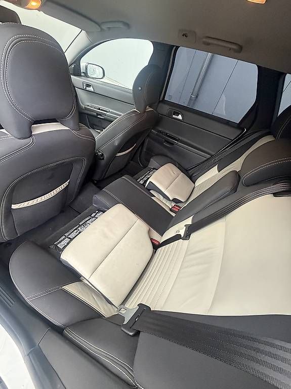 Automobili: Volvo V50 D5 R-Design – Usato da Ursenbach venduto da flueckigeraedu1 3