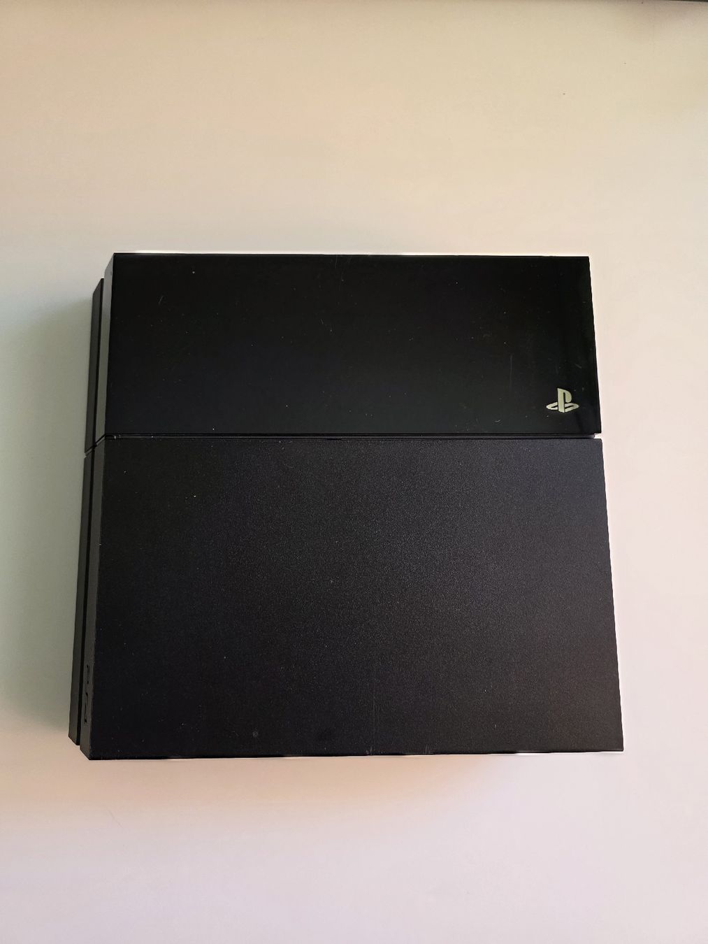 Sony Console: Playstation 4 Konsole – Difettoso da Alberswil venduto da mario889