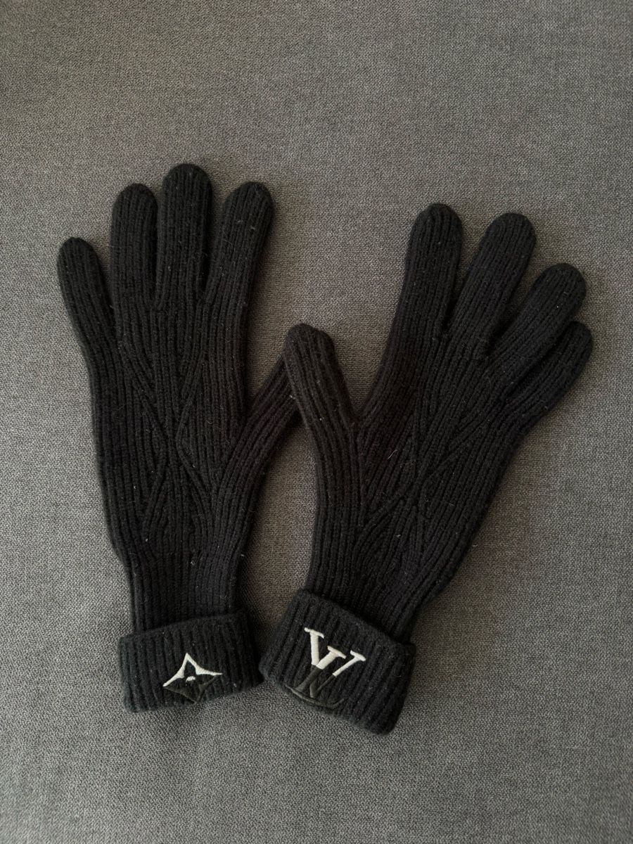 Louis Vuitton Gants & mitaines : Gants Louis Vuitton en Cachemire  – D'occasion à Genève par pre_9tyc