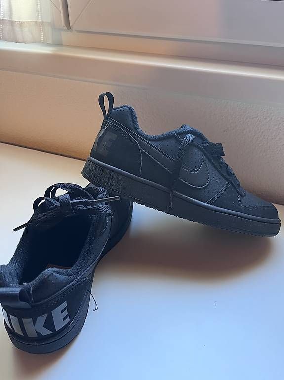 Nike Scarpe da donna: Nike nuove – Usato da Chiasso venduto da pao_8chd