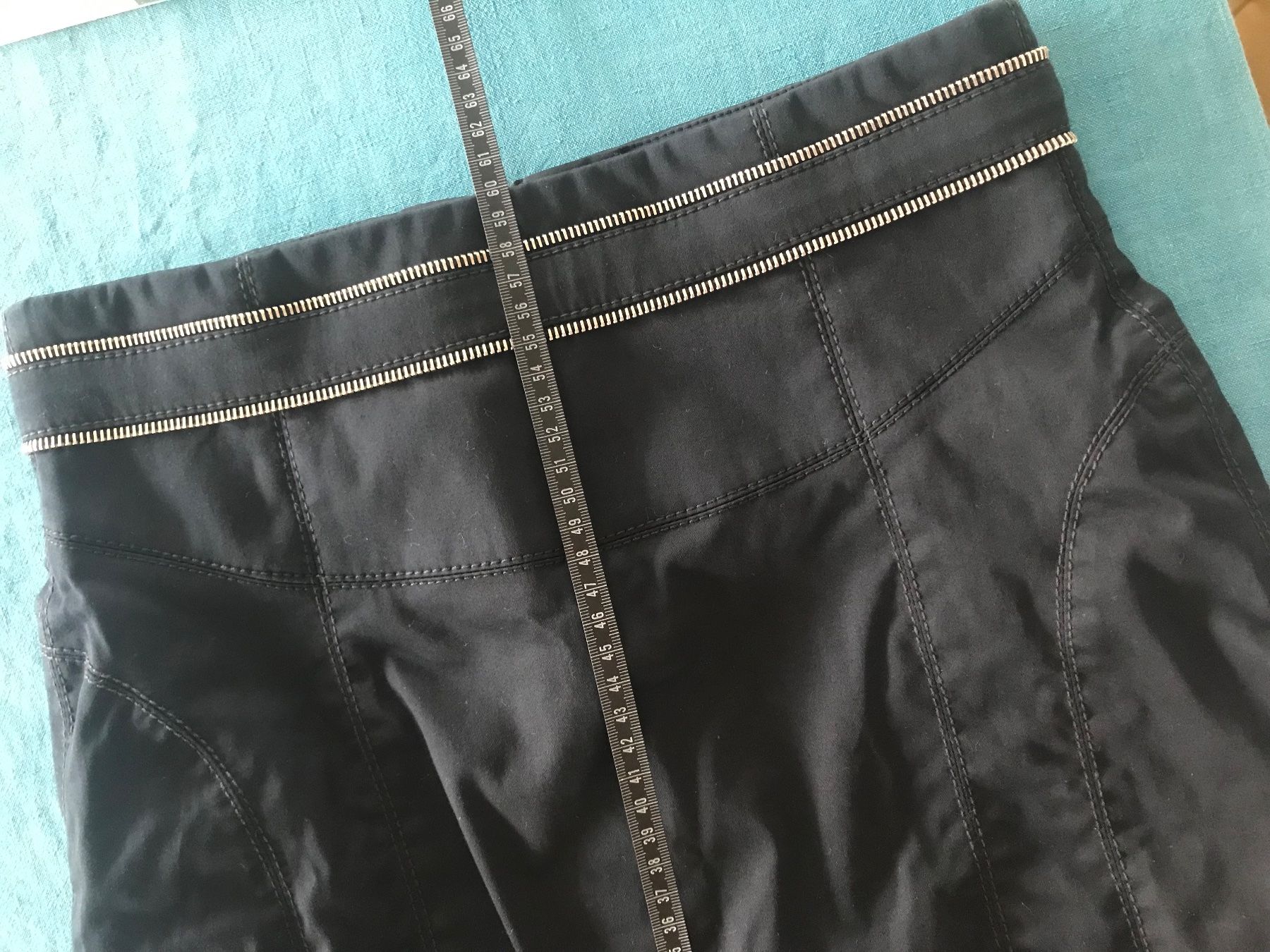 Bally Gonne: Jupe Bally Gr. 36 Made in Italy – Usato da Affoltern am Albis venduto da variablend 8