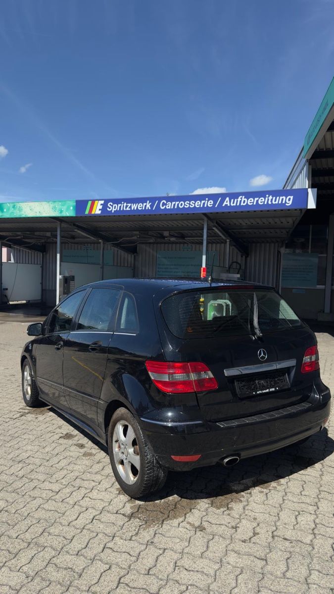 Mercedes-Benz Automobili: Mercedes – Usato da Wetzikon ZH venduto da HD2004 3