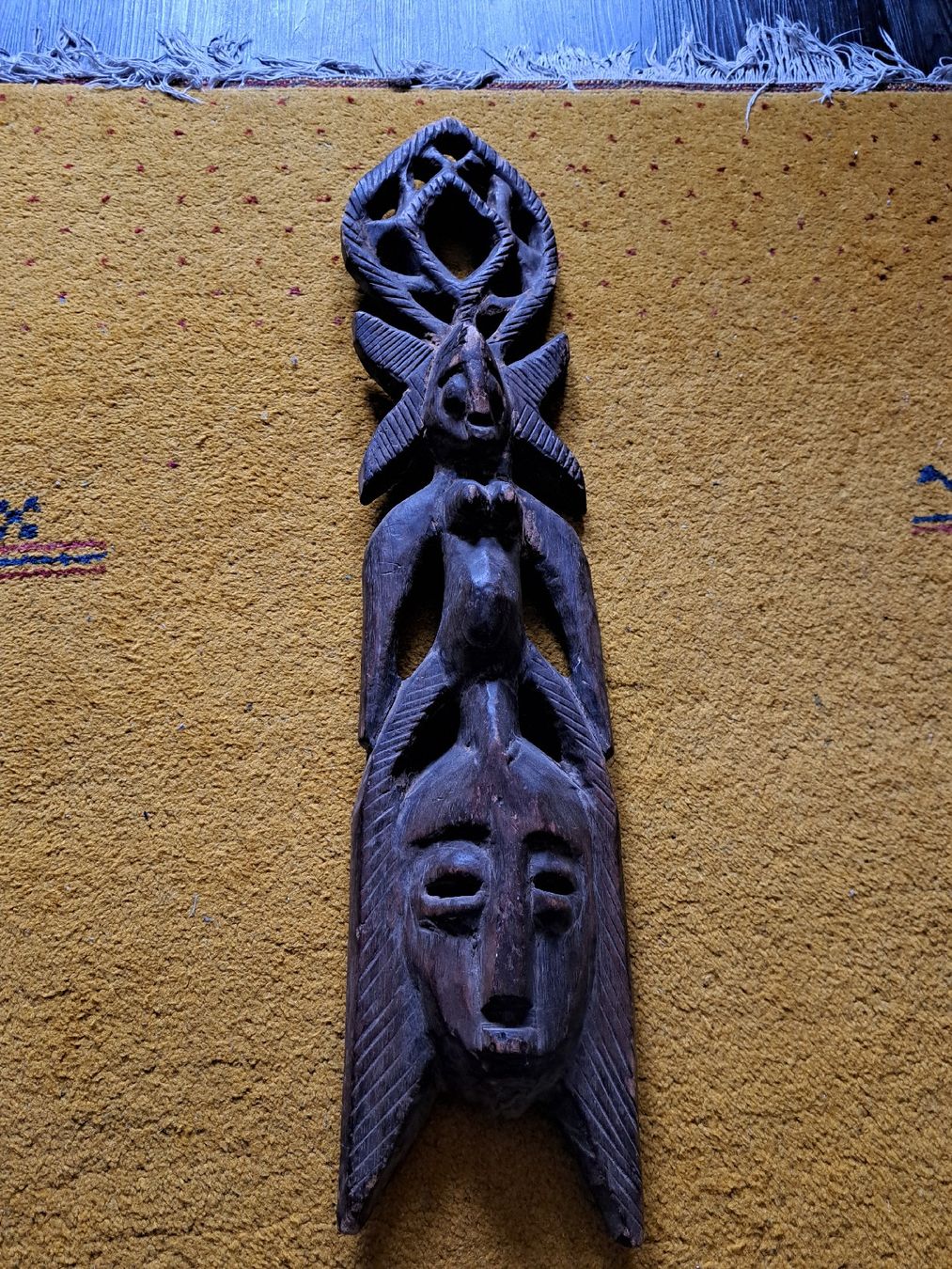 Internationale Kunst: Antique masque africain – Gebraucht aus La Roche FR von seashellfan