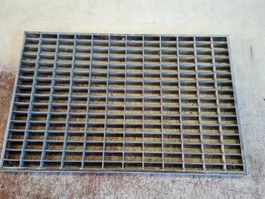Robuste Metall Abdeckung/Gitter, 60 cm x 40 cm