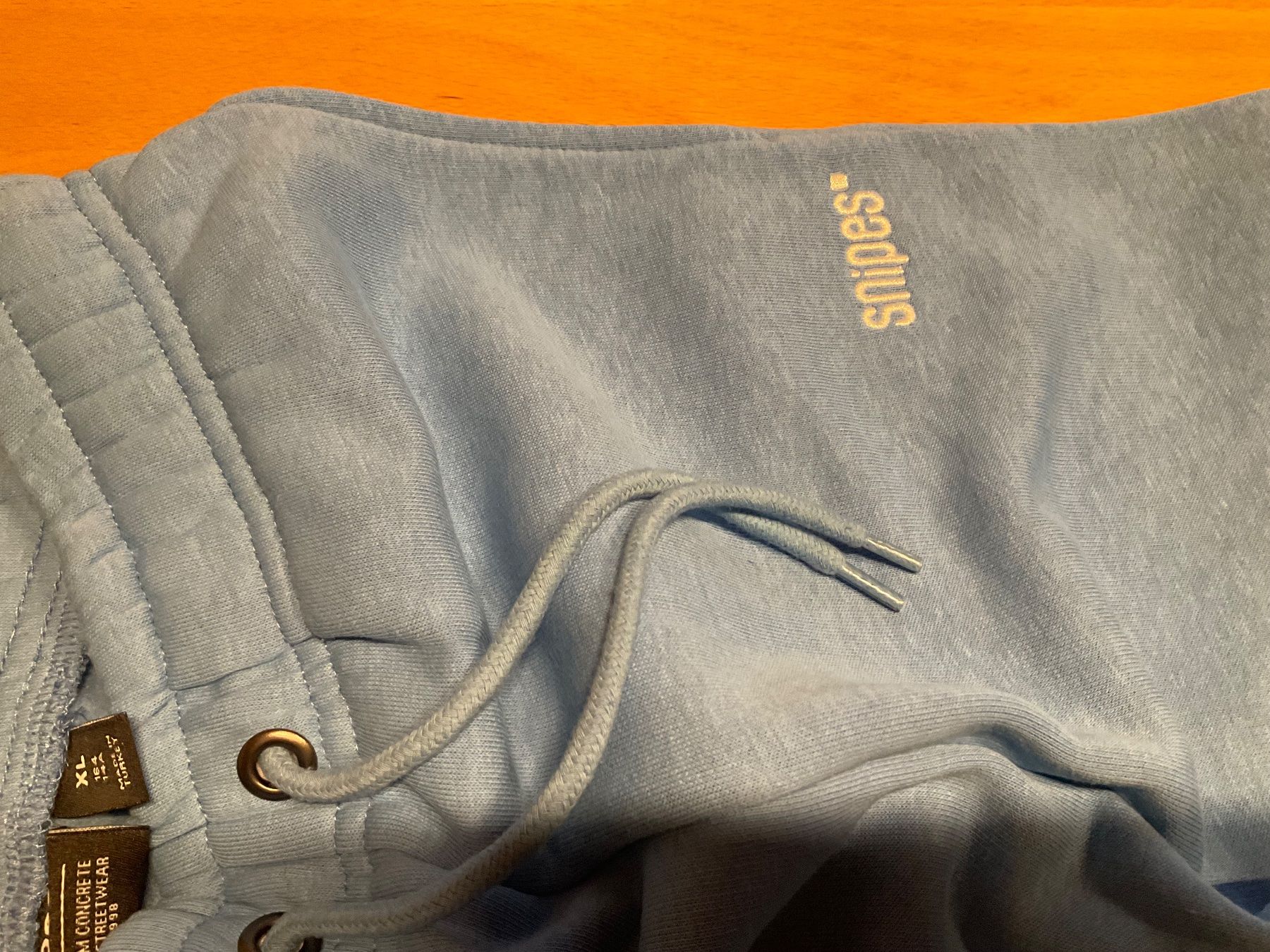 Snipes Hosen: Trainerhose Sweat von Snipes Gr. 164 hellblau – Gebraucht aus Schinznach Dorf von Balz1968 2