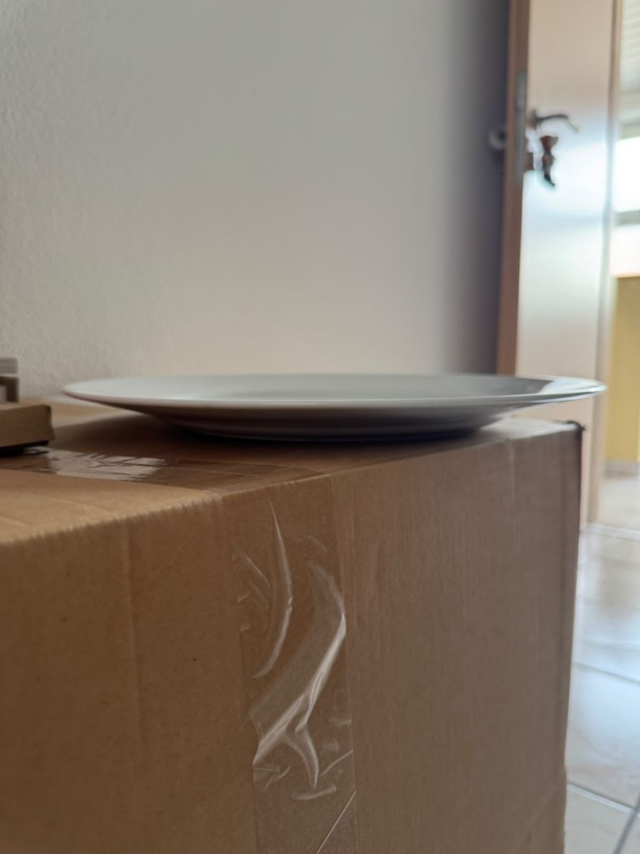 Set di piatti: 8er set Weisser Teller, Durchmesser 33 cm – Usato da Sementina venduto da RiccardoCo 1