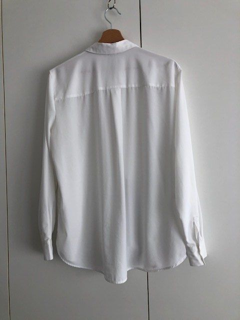 H&M Camicette: Weisse Bluse, Langarm, H&M, 44, mit verdeckter Knopfleiste – Usato da Hünenberg See venduto da dustein 1