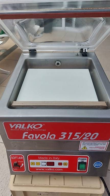 Macchine laminatrici: Macchina sottovuoto - come nuova – Usato da Breganzona venduto da Mfischli