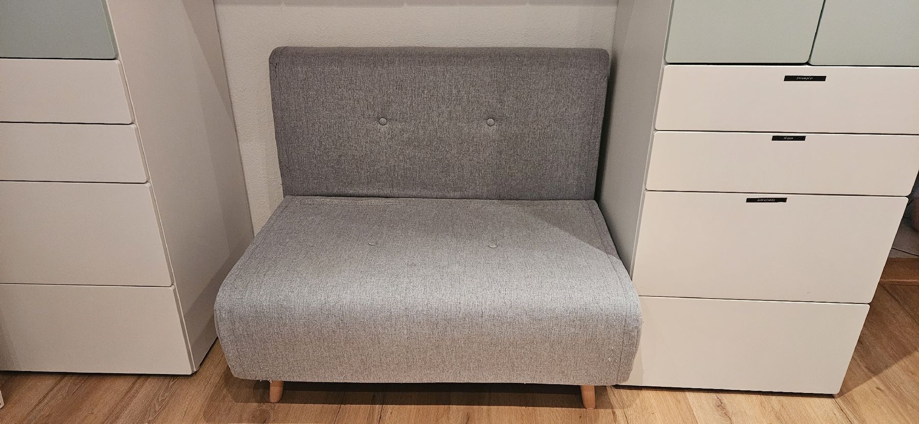 Sofas: Bettsofa grau  – D'occasion à Nänikon par Manueliita