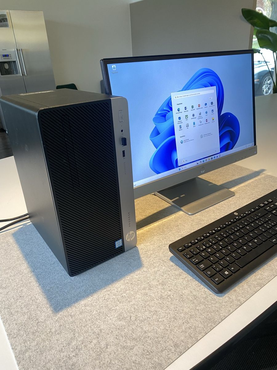 Hewlett Packard PCs: HP PC mit Display und Windows 11 - REFURBISHED – Gebraucht aus Herrliberg von Julianopie 3