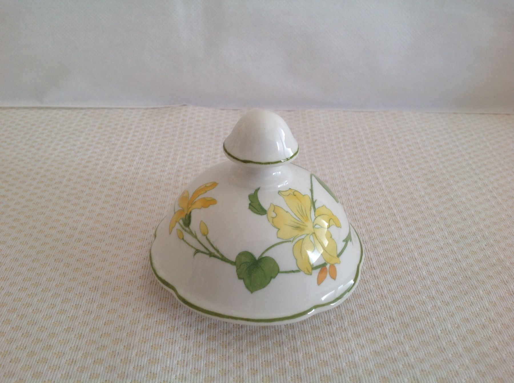 Villeroy & Boch Set di piatti: Villeroy & Boch - Geranium - couvercle – Usato da Sion venduto da accroshoes 1
