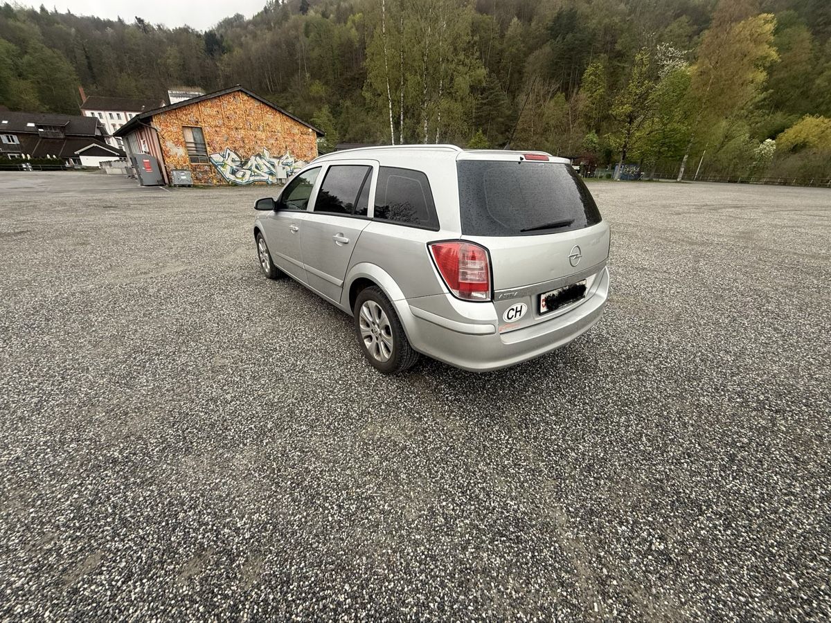 Opel Automobili: Opel Astra Kombi – Usato da Sax venduto da Niicii04 2